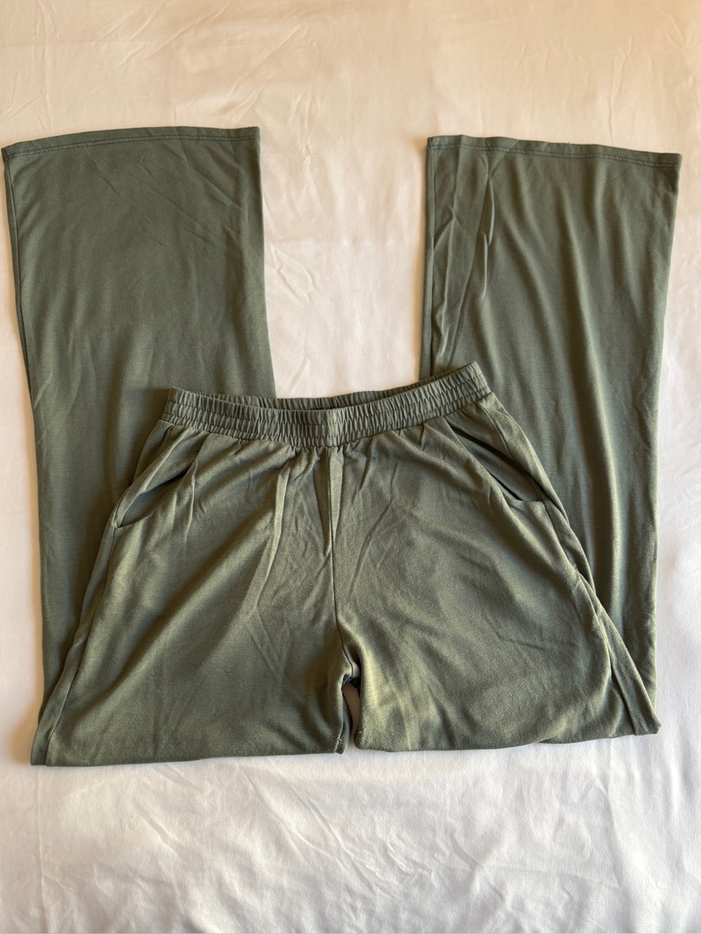 Jova Sage Green Straight Leg Sweatpants Lounge Cozy Casual Boho Neutral